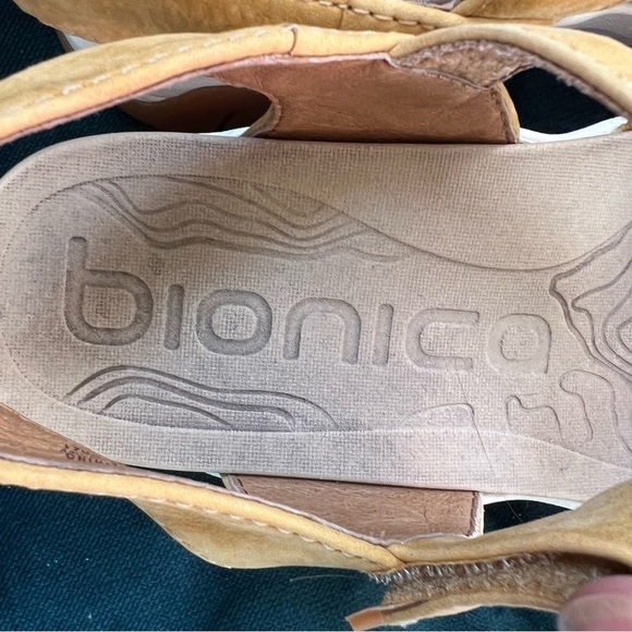 BIONICA NACOLA COMFORT SANDLE IN OCHRE YELLOW SIZE 7.5 - Picture 3 of 12
